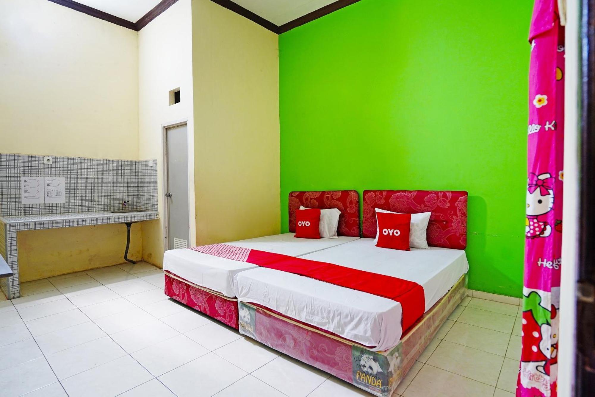 Oyo 91583 D'Cost Green Syariah Brebek Ngoại thất bức ảnh