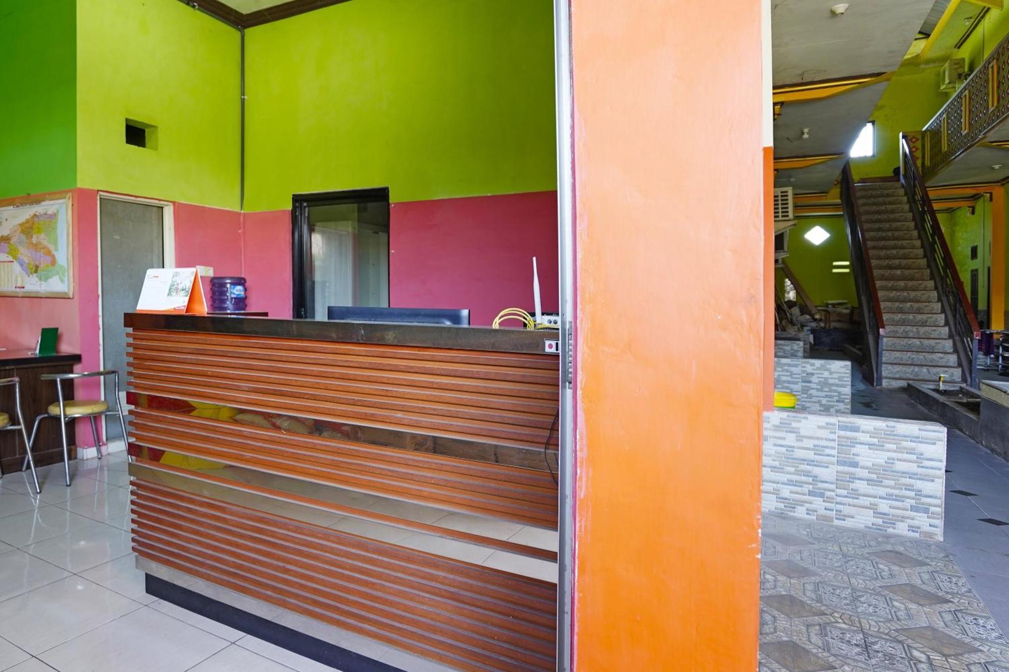 Oyo 91583 D'Cost Green Syariah Brebek Ngoại thất bức ảnh